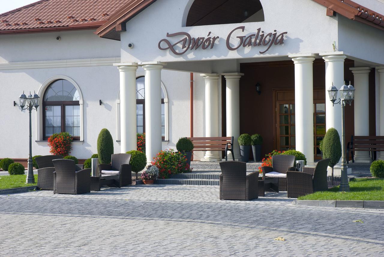 Hotel Dwor Galicja Stalowa Wola Exterior photo